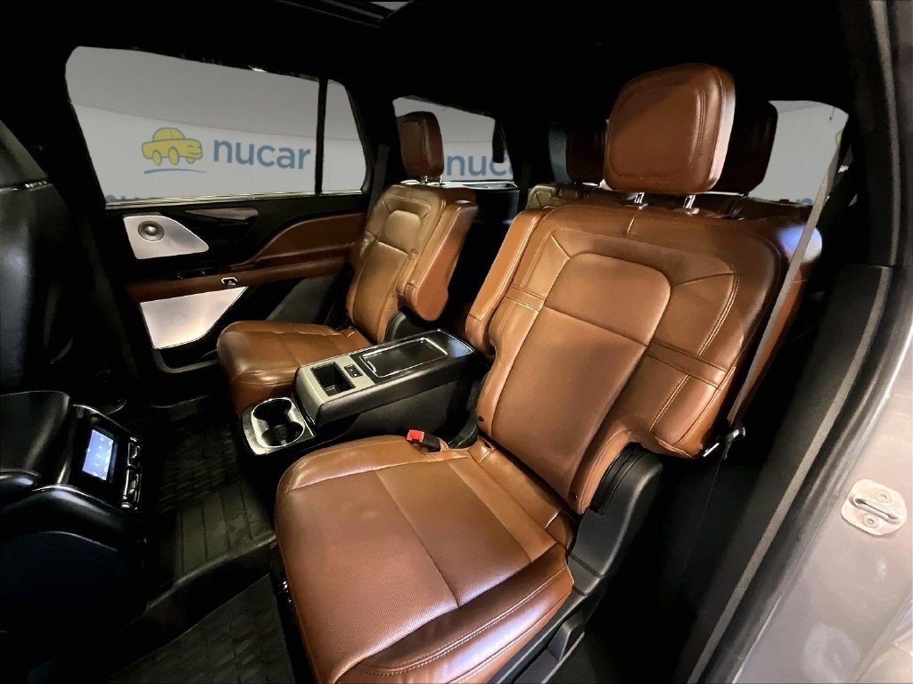 Used 2022 Lincoln Aviator Reserve w/ Equipment Group 201A AWD/4WD image 15