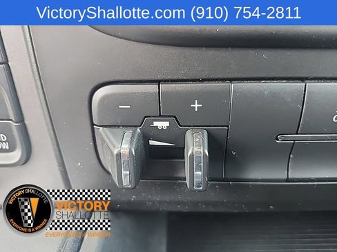 Certified 2022 RAM 1500 Classic SLT w/ Electronics Group AWD/4WD image 8