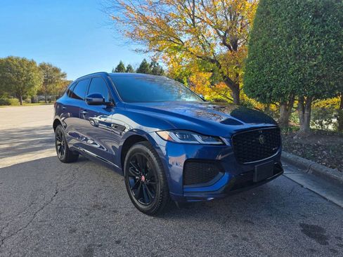 Used 2021 Jaguar F-PACE R-Dynamic S image 7