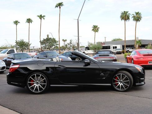Used 2015 Mercedes-Benz SL 63 AMG image 12