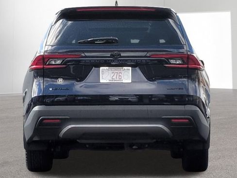 Used 2025 Toyota Grand Highlander AWD Hybrid image 7