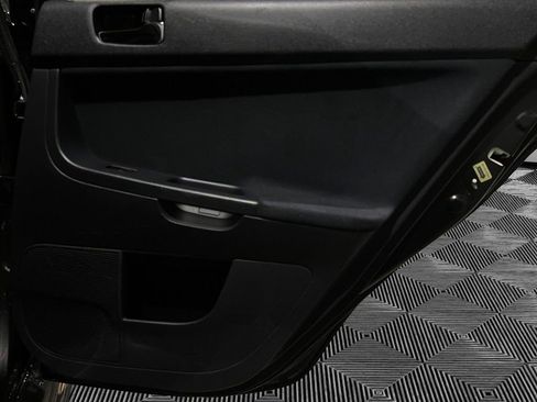 Used 2010 Mitsubishi Lancer Evolution GSR image 13