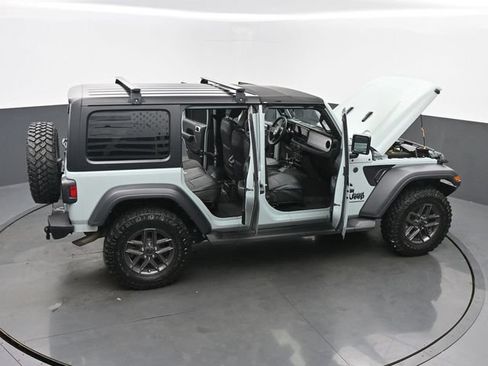 Used 2024 Jeep Wrangler Unlimited Sport AWD/4WD image 63