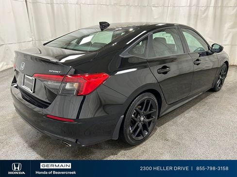 Used 2023 Honda Civic Sport image 8