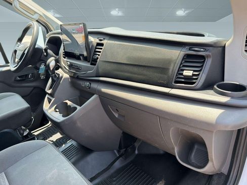 Used 2022 Ford Transit 350 XLT RWD image 19