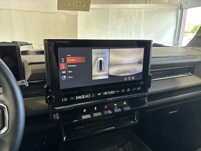 Certified 2026 GMC Hummer EV SUV AWD/4WD image 29