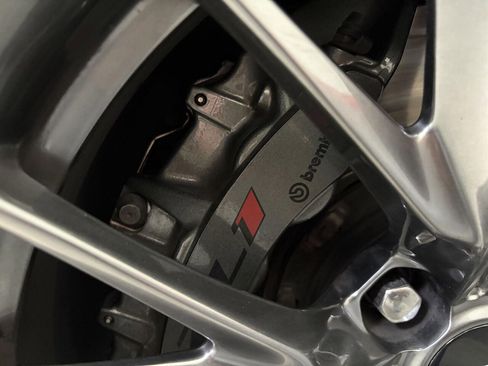 Used 2022 Chevrolet Camaro ZL1 RWD image 18