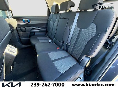 New 2026 Kia Sorento LX image 22