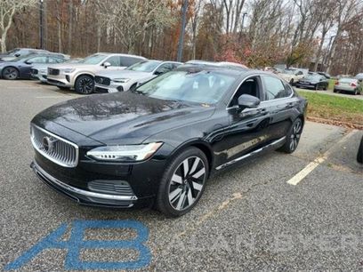 Used 2025 Volvo S90 T8 Plus