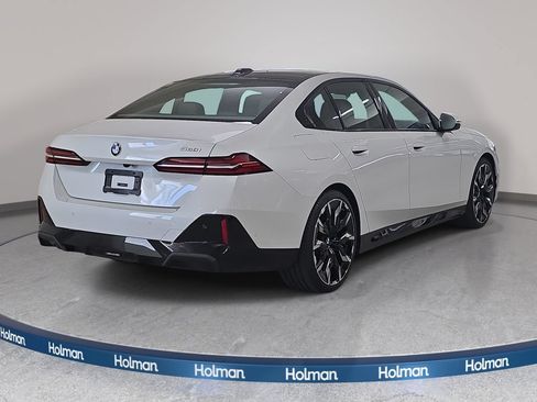 Used 2026 BMW 530i w/ Executive Package RWD image 7