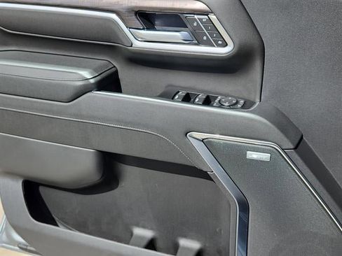 New 2026 Chevrolet Silverado 3500 LTZ w/ LTZ Premium Package AWD/4WD image 6