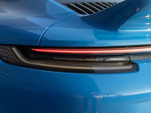 Certified 2023 Porsche 911 Sport Classic RWD image 13
