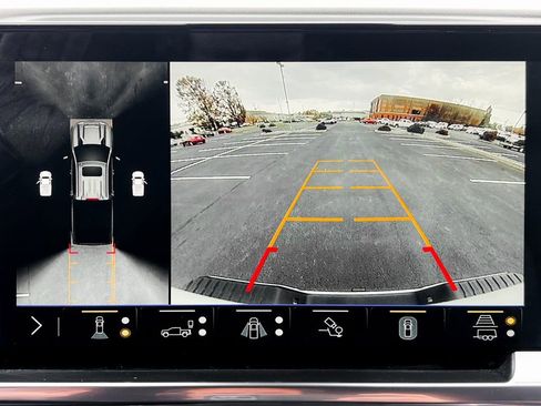 Used 2024 Chevrolet Silverado 2500 High Country image 5