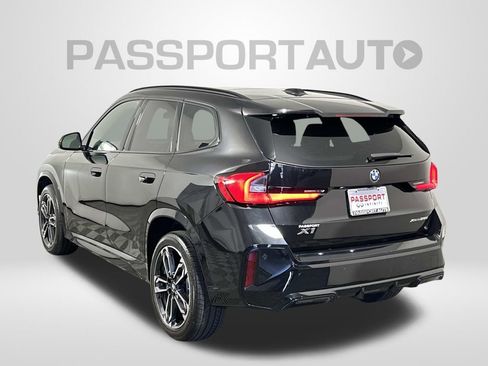 Used 2023 BMW X1 xDrive28i w/ Premium Package image 2