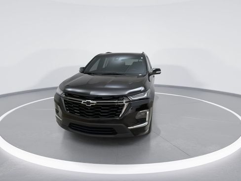Used 2022 Chevrolet Traverse Premier w/ Redline Edition AWD/4WD image 3