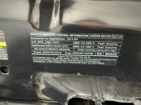 Used 2014 Nissan Pathfinder S image 26