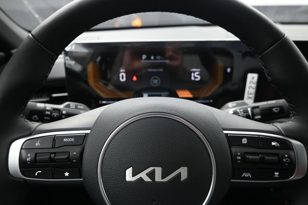 New 2026 Kia K5 GT-Line w/ GT-Line Premium Package AWD/4WD image 15