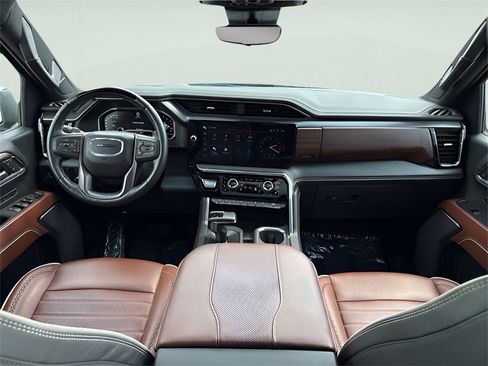 Used 2024 GMC Sierra 1500 Denali Ultimate image 14