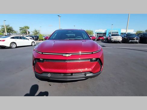 New 2026 Chevrolet Equinox EV LT image 25