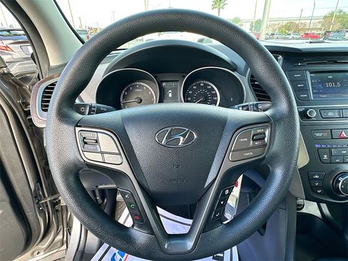 Used 2018 Hyundai Santa Fe Sport image 11