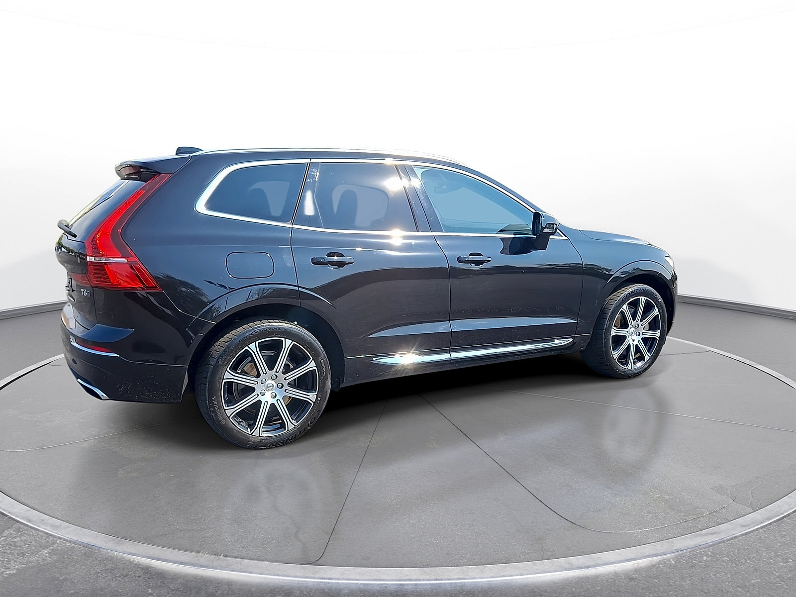 Used 2021 Volvo XC60 T6 Inscription AWD/4WD image 8