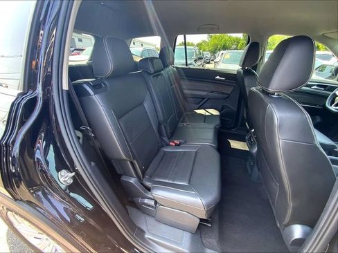 Used 2023 Volkswagen Atlas SE AWD/4WD image 22