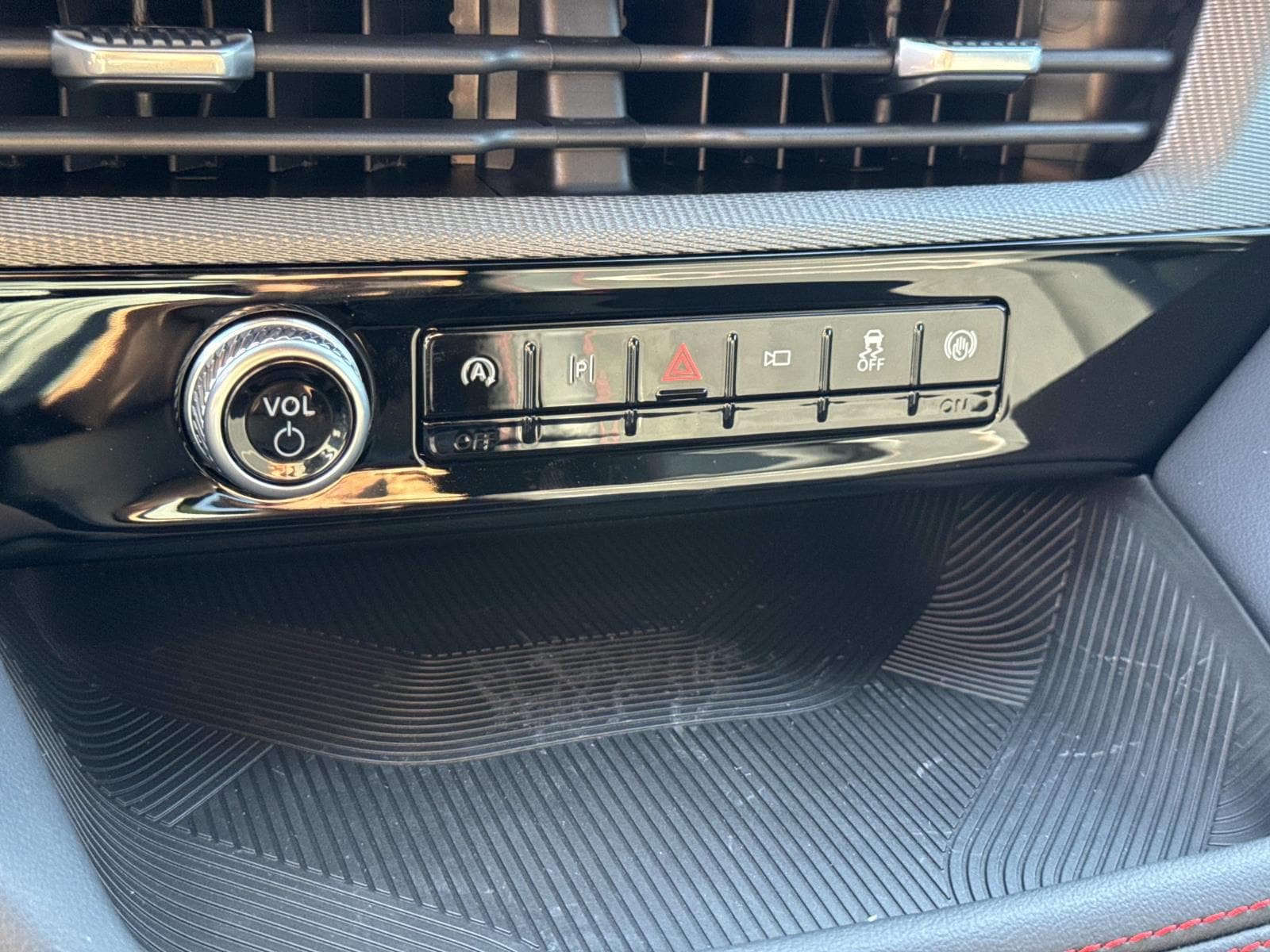 New 2026 Ford Explorer ST AWD/4WD image 34