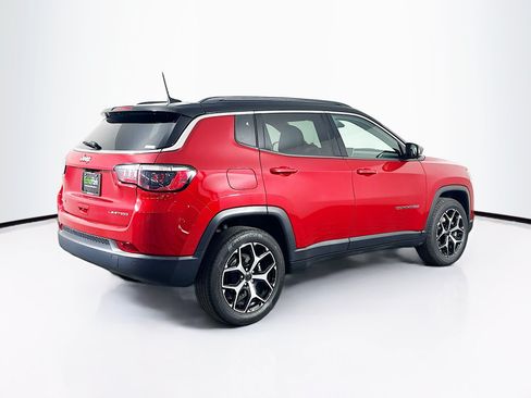 Used 2025 Jeep Compass Limited AWD/4WD image 9