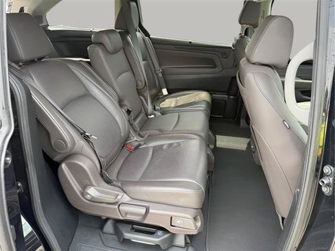 Used 2018 Honda Odyssey Elite image 36