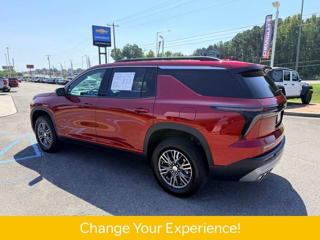 Used 2025 Chevrolet Traverse LT w/ Driver Confidence Package FWD image 22
