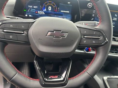 New 2026 Chevrolet Equinox RS w/ Convenience Package III FWD image 25
