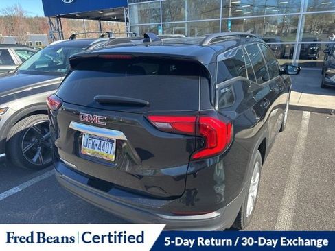 Used 2018 GMC Terrain SLE w/ Driver Convenience Package image 9