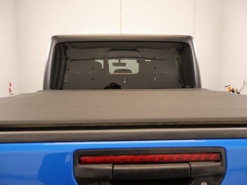Used 2022 Jeep Gladiator Rubicon w/ Trailer Tow Package image 26