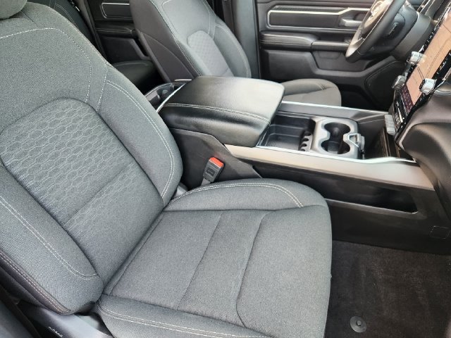 Used 2025 RAM 1500 Big Horn AWD/4WD image 15