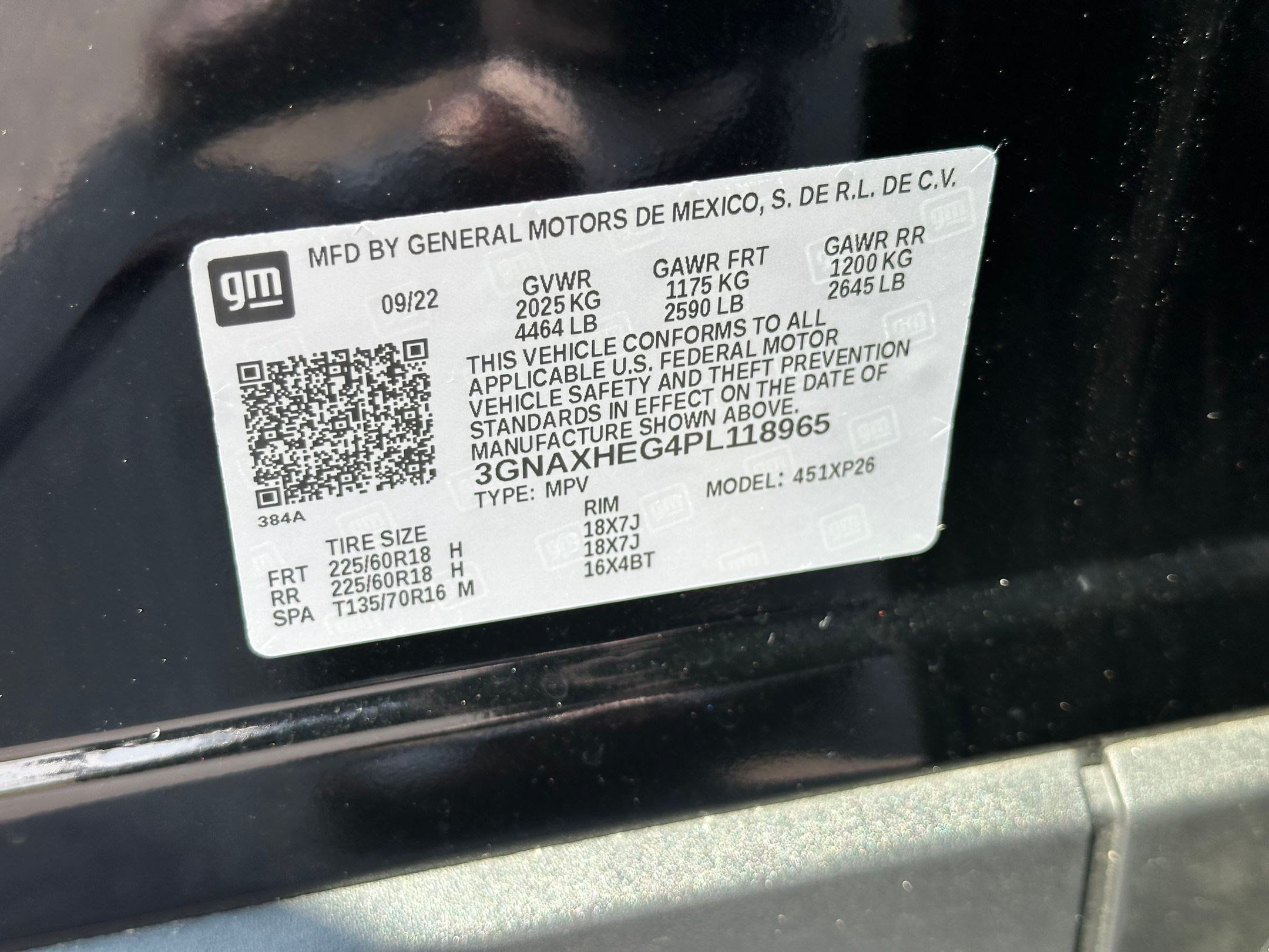 Used 2023 Chevrolet Equinox LS w/ Midnight Edition FWD image 24