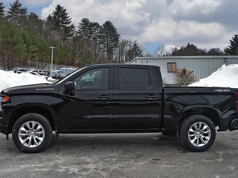 New 2026 Chevrolet Silverado 1500 Custom image 4