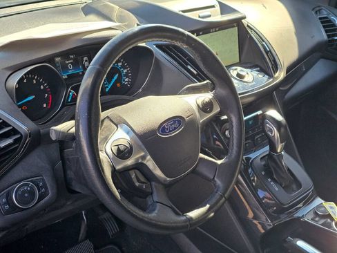 Used 2016 Ford Escape Titanium w/ Equipment Group 301A AWD/4WD image 11