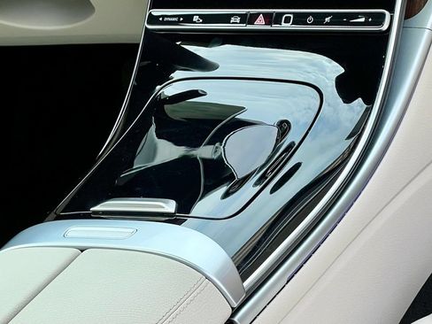 Certified 2026 Mercedes-Benz C 300 4MATIC Sedan image 23
