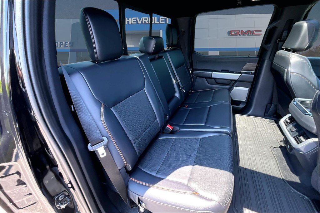 Used 2025 Ford F150 Lariat w/ Equipment Group 501A Mid AWD/4WD image 29