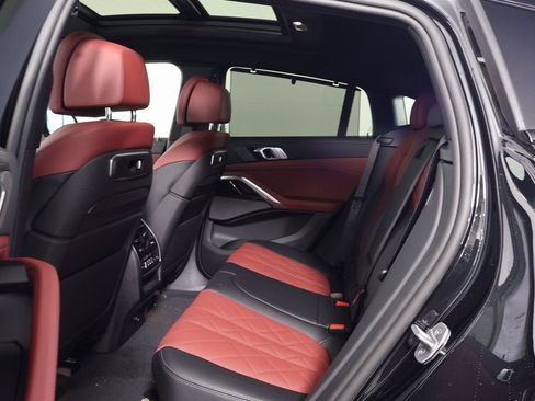 New 2026 BMW X6 xDrive40i w/ Executive Package image 6