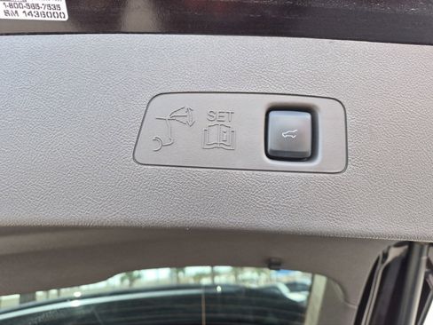 Certified 2023 Lincoln Corsair FWD image 17