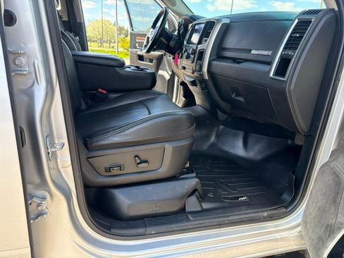 Used 2018 RAM 2500 Laramie AWD/4WD image 33