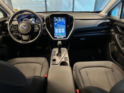 Used 2024 Subaru Crosstrek 2.0i Premium AWD/4WD image 9