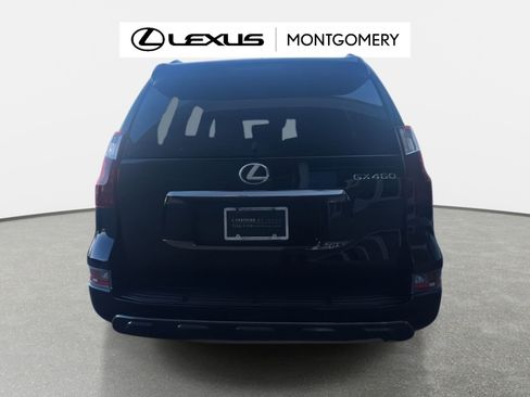 Used 2022 Lexus GX 460 image 5