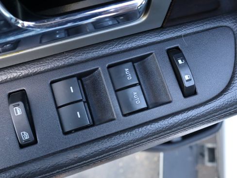Used 2013 Ford F150 Platinum AWD/4WD image 27