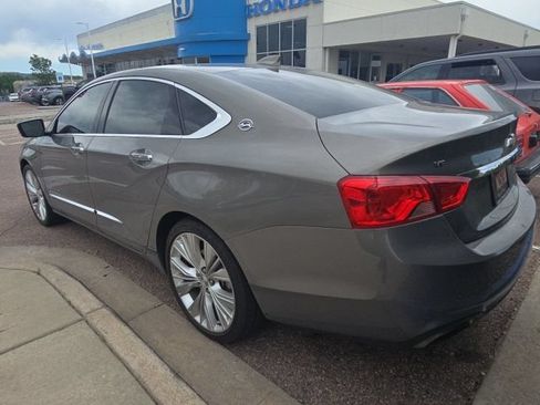 Used 2018 Chevrolet Impala Premier w/ Premier Confidence Package FWD image 11