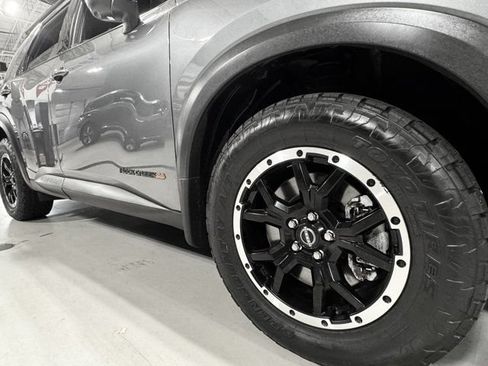 Used 2024 Nissan Pathfinder Rock Creek AWD/4WD image 3