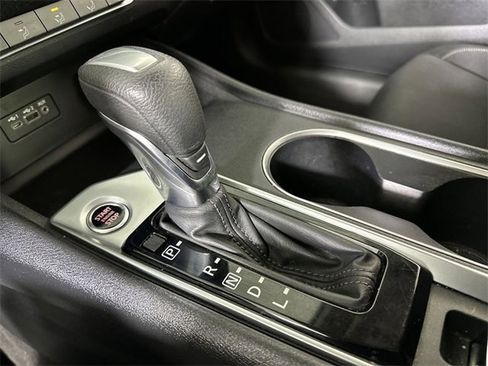 Used 2022 Nissan Altima 2.5 SV image 16