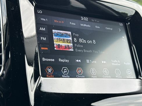 Used 2019 Jeep Compass Latitude AWD/4WD image 21