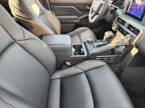 Used 2026 Toyota Tacoma TRD Off-Road AWD/4WD image 13
